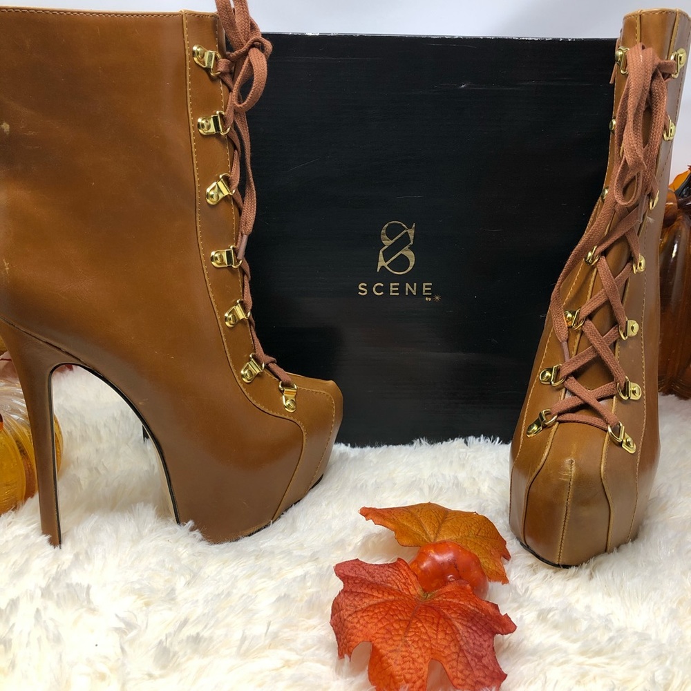 Cognac Colored Platform Booties - image 1